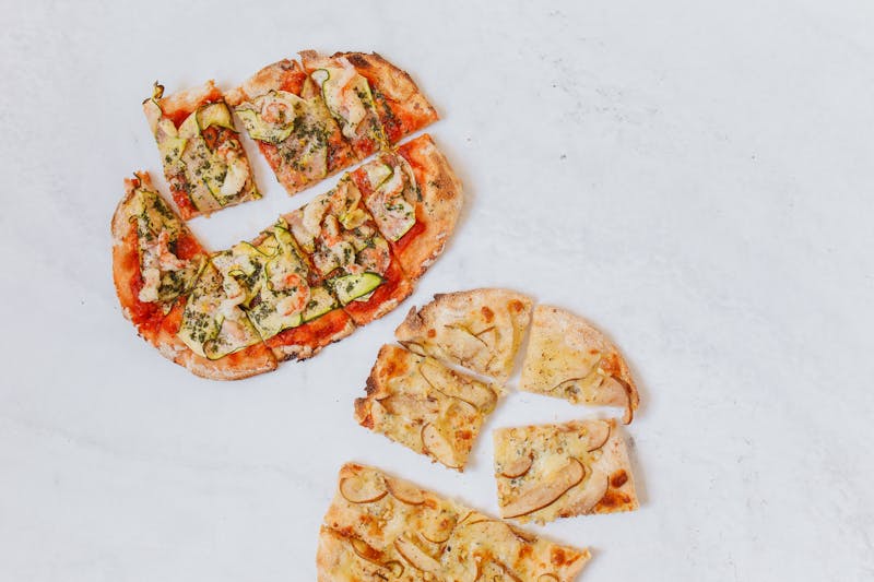 Pizzeta especial con ingredientes premium